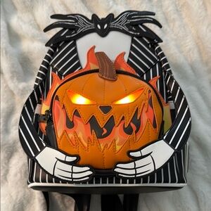 NWOT Jack Skellington Pumpkin King NBC Loungefly Light Up Bag Halloween